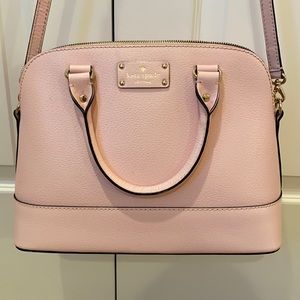 Kate spade purse in excellent condition